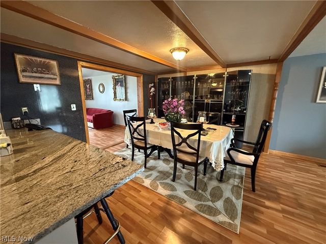 36360 Sunset Drive, Eastlake, OH 44095