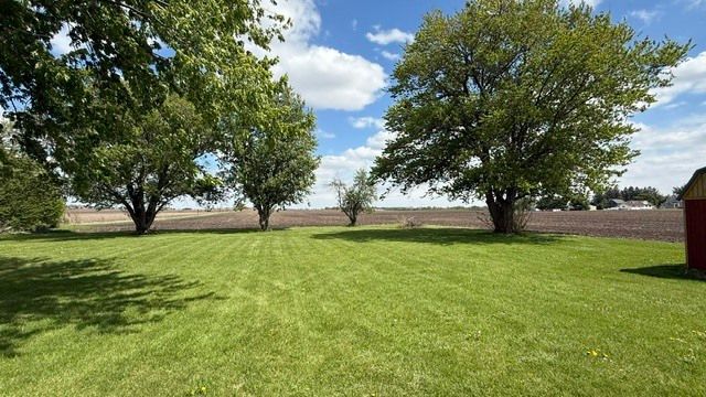 27986 Esmond Road, Esmond, IL 60129