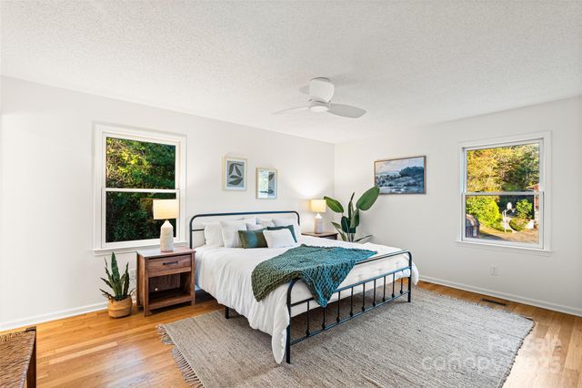 10 Evening Shade Drive, Weaverville, NC 28787