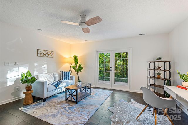 10 Evening Shade Drive, Weaverville, NC 28787
