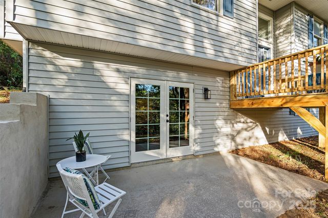 10 Evening Shade Drive, Weaverville, NC 28787