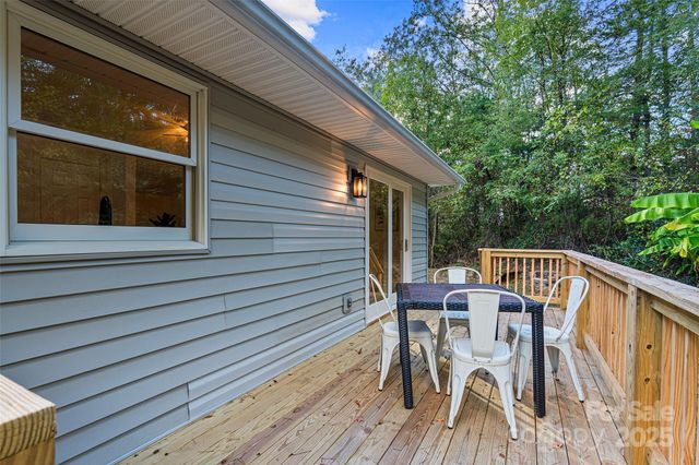 10 Evening Shade Drive, Weaverville, NC 28787