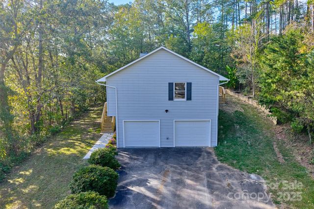 10 Evening Shade Drive, Weaverville, NC 28787