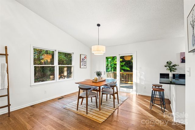 10 Evening Shade Drive, Weaverville, NC 28787