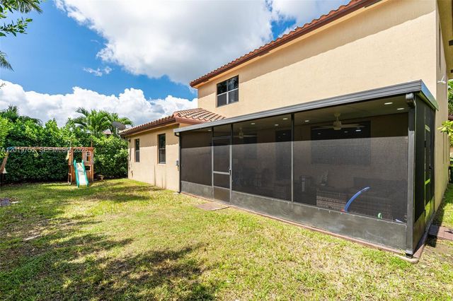 633 SE 35th Ter, Homestead, FL 33033
