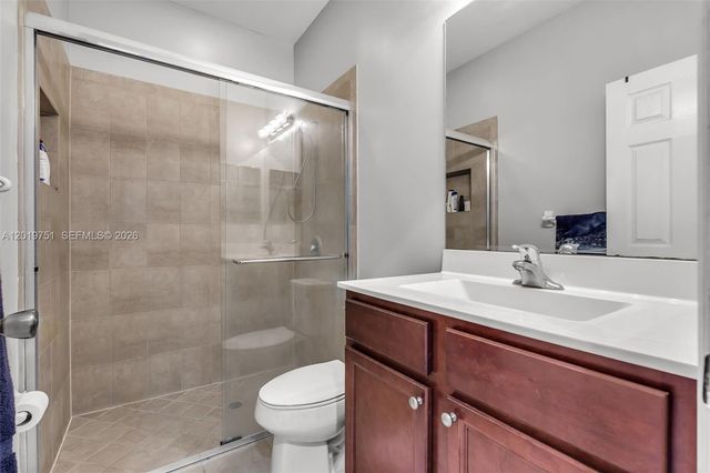 633 SE 35th Ter, Homestead, FL 33033