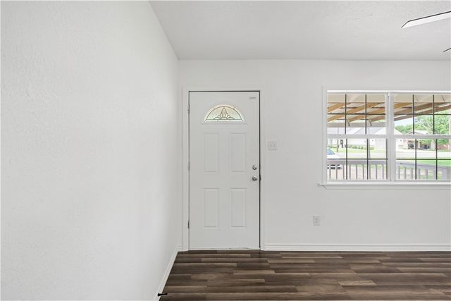 23242 Fm 244, Iola, TX 77861