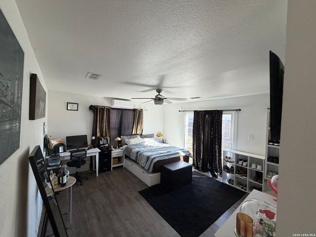 1623 San Angelo, San Antonio, TX 78201