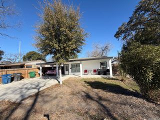 1623 San Angelo, San Antonio, TX 78201