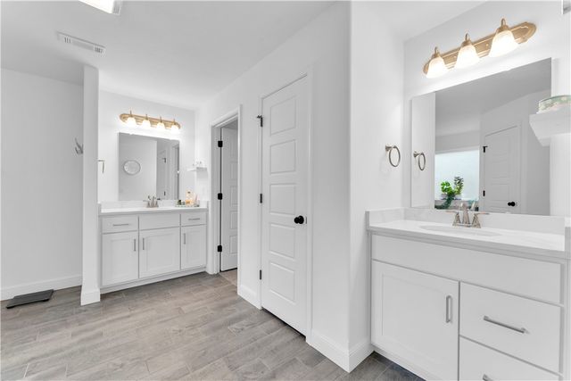 5498 Little Field Avenue, Springdale, AR 72762