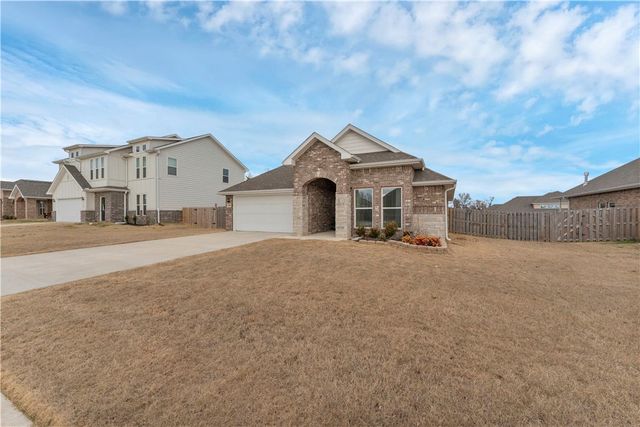 5498 Little Field Avenue, Springdale, AR 72762