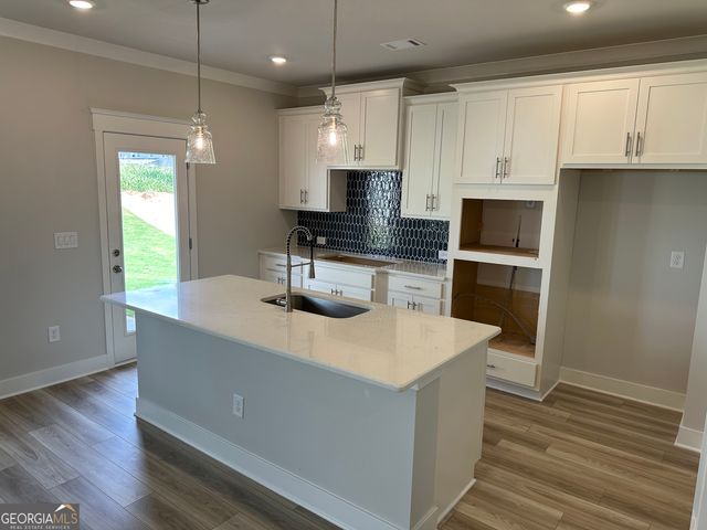 340 Scarlett Rose Way, Hoschton, GA 30548