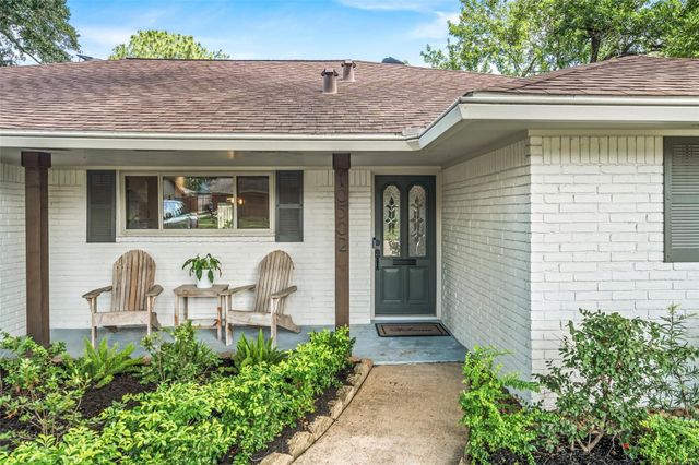10502 Shadow Wood Drive, Houston, TX 77043