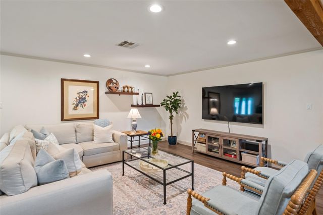 10502 Shadow Wood Drive, Houston, TX 77043