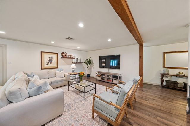 10502 Shadow Wood Drive, Houston, TX 77043