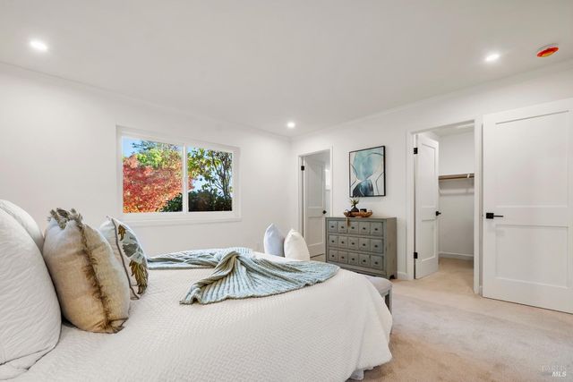 2133 Redwood Rd, Napa, CA 94558