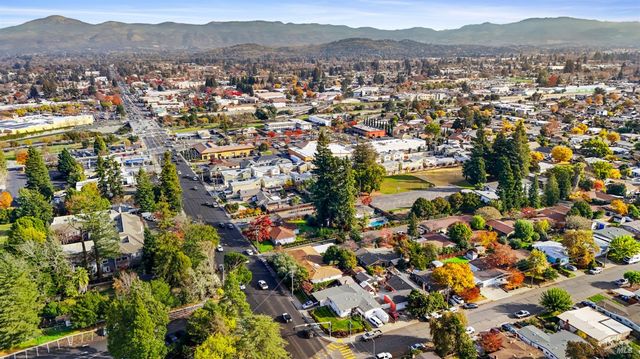 2133 Redwood Rd, Napa, CA 94558