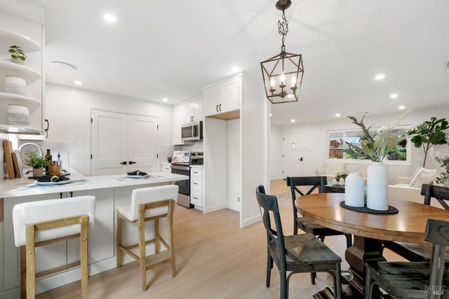 2133 Redwood Rd, Napa, CA 94558