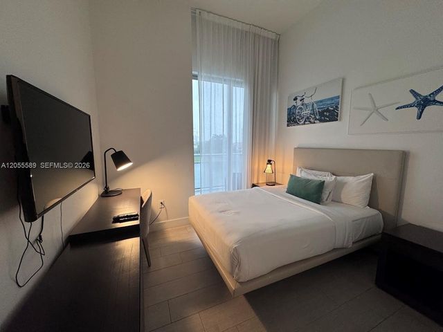 4010 S Ocean Dr R304, Hollywood, FL 33019