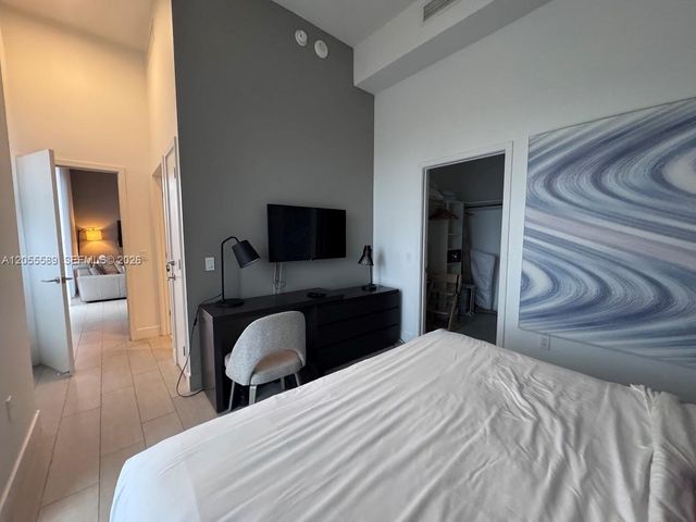 4010 S Ocean Dr R304, Hollywood, FL 33019