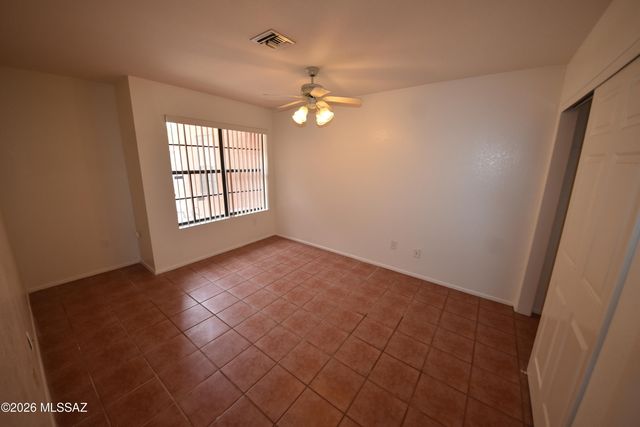 5120 E Woodgate Lane, Tucson, AZ 85712