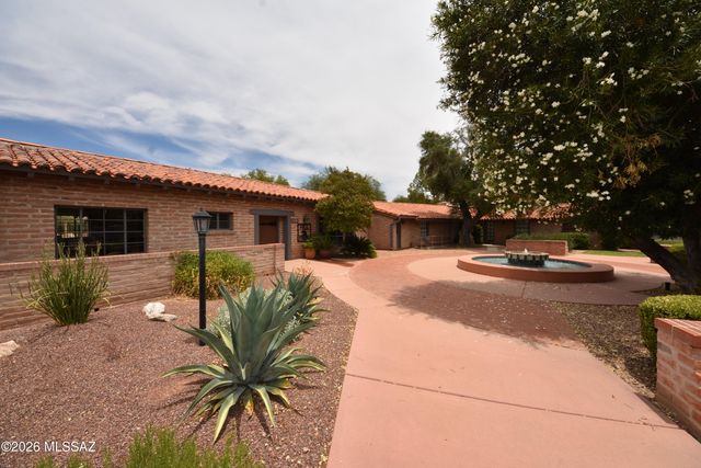 5120 E Woodgate Lane, Tucson, AZ 85712