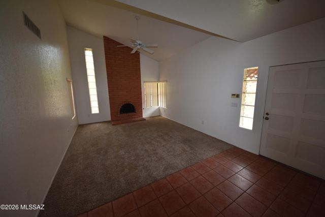 5120 E Woodgate Lane, Tucson, AZ 85712