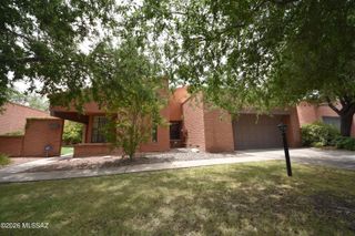 5120 E Woodgate Lane, Tucson, AZ 85712