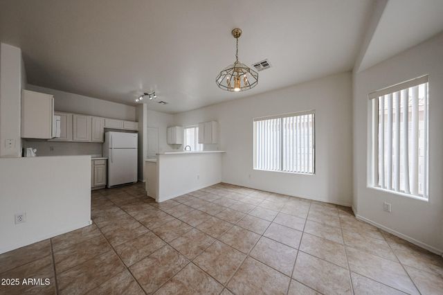 453 N 105th Place, Mesa, AZ 85207