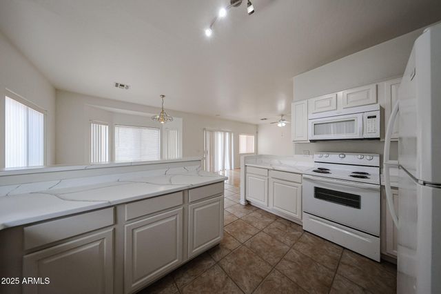 453 N 105th Place, Mesa, AZ 85207