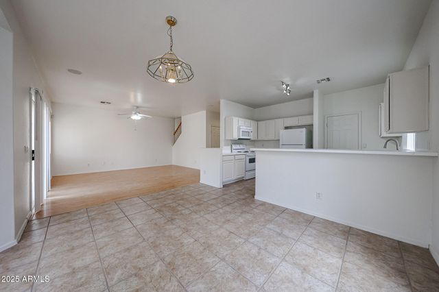 453 N 105th Place, Mesa, AZ 85207