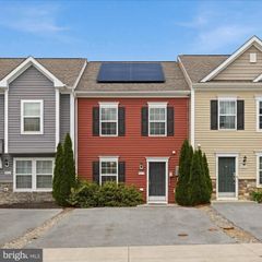 572 THUMPER DR, Ranson, WV 25438