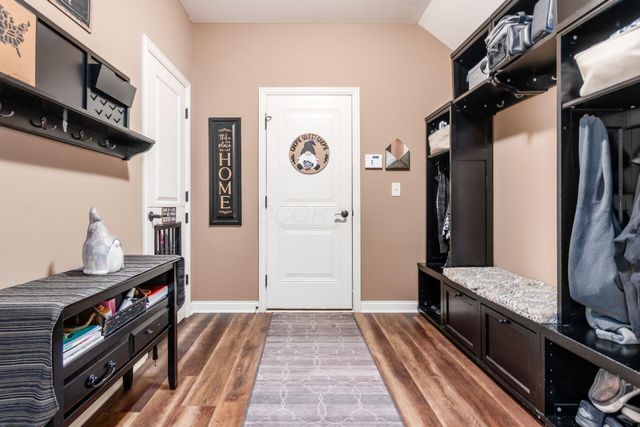 4453 Pleasant View Loop, Powell, OH 43065
