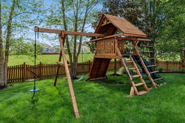 4453 Pleasant View Loop, Powell, OH 43065