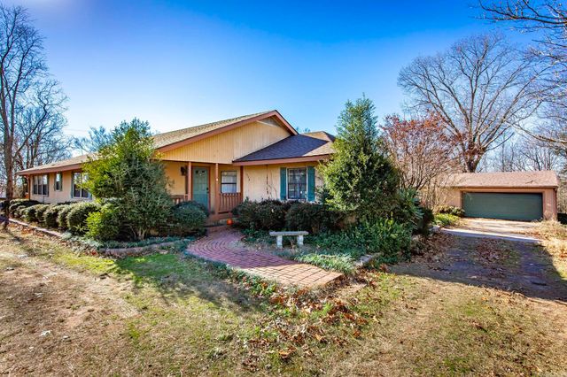 444 Blue Hole Road, Beebe, AR 72012