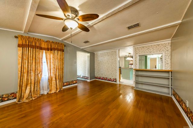 444 Blue Hole Road, Beebe, AR 72012