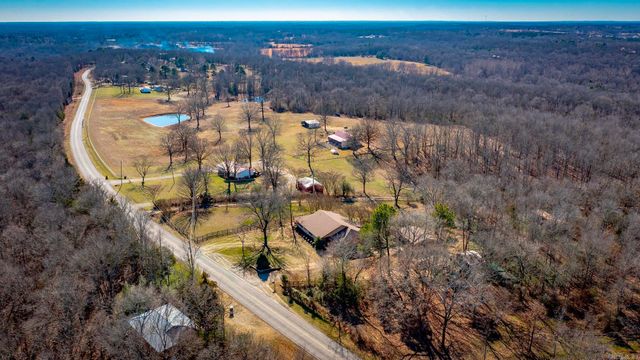 444 Blue Hole Road, Beebe, AR 72012