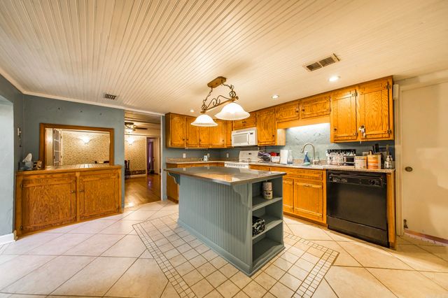 444 Blue Hole Road, Beebe, AR 72012