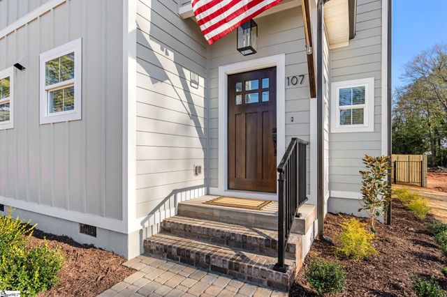 107 Potomac Avenue, Greenville, SC 29605