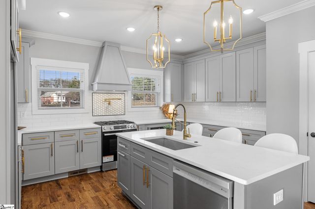 107 Potomac Avenue, Greenville, SC 29605