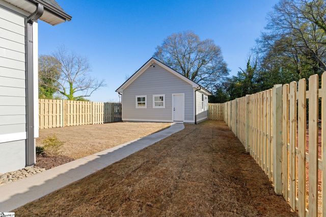 107 Potomac Avenue, Greenville, SC 29605