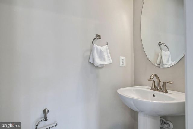 15500 SMOKE BOX WAY, Woodbridge, VA 22191