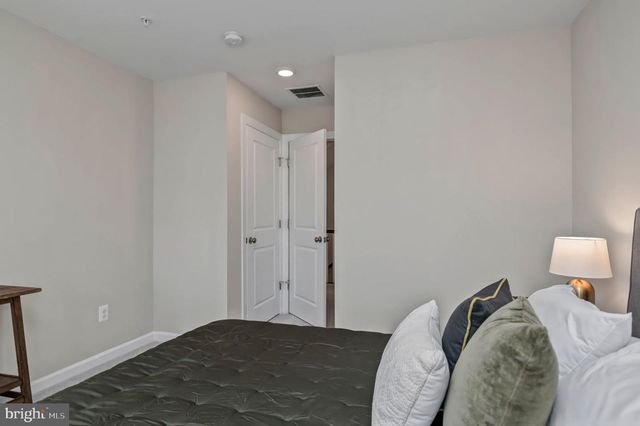 15500 SMOKE BOX WAY, Woodbridge, VA 22191