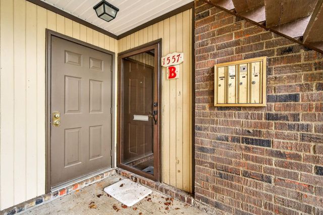 1557 Jennifer Court, B, Columbus, OH 43232