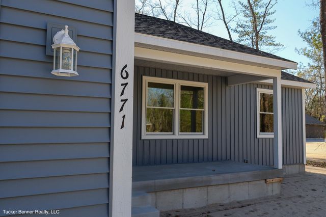 6771 Staple Road, Twin Lake, MI 49457