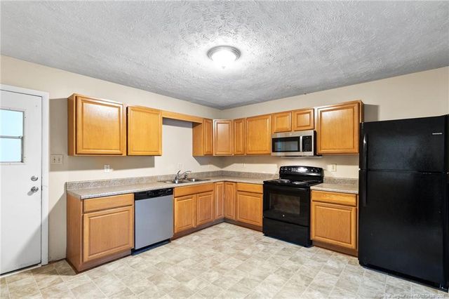 3304 Rhodhiss Court, Fayetteville, NC 28311