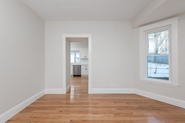 21 Upcrest Rd, Boston, MA 02135