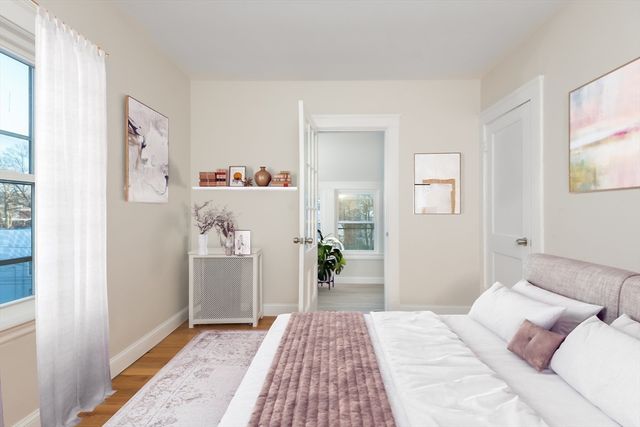 21 Upcrest Rd, Boston, MA 02135