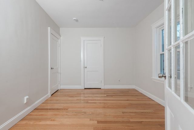 21 Upcrest Rd, Boston, MA 02135