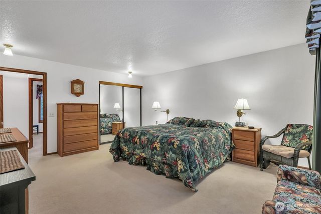 2460 215th Place SW, Brier, WA 98036